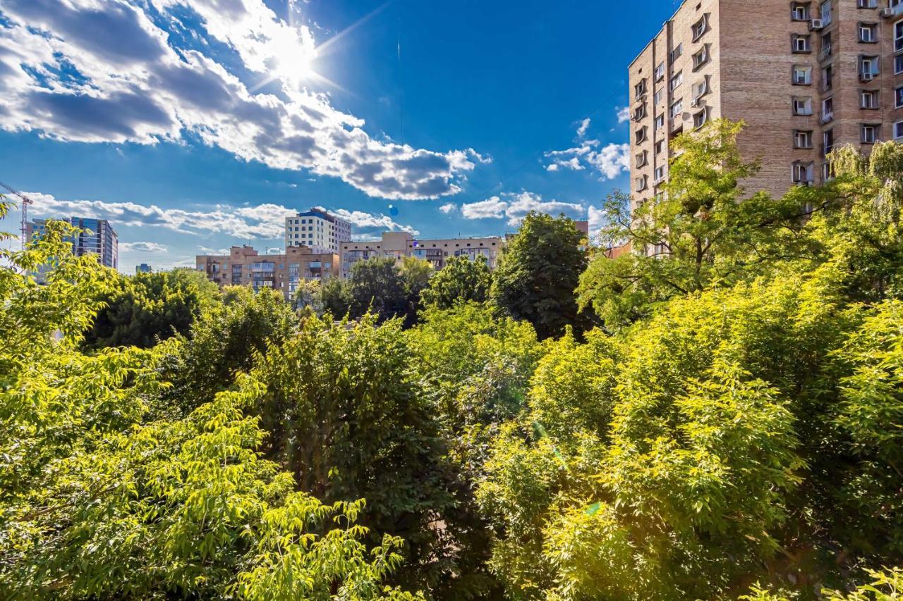 Kyiv Saksahanskoho Apart Hotel Exteriör bild